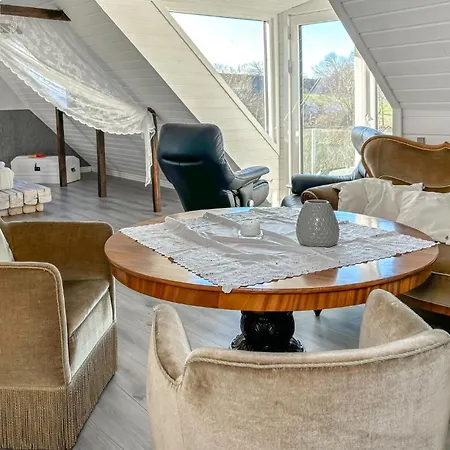 2 Bedroom Beautiful In